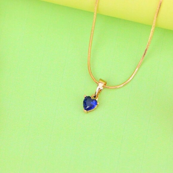"Charming Heart-Shaped Blue Pendant in Gold, XPPT1305 - Picture 13 of 13